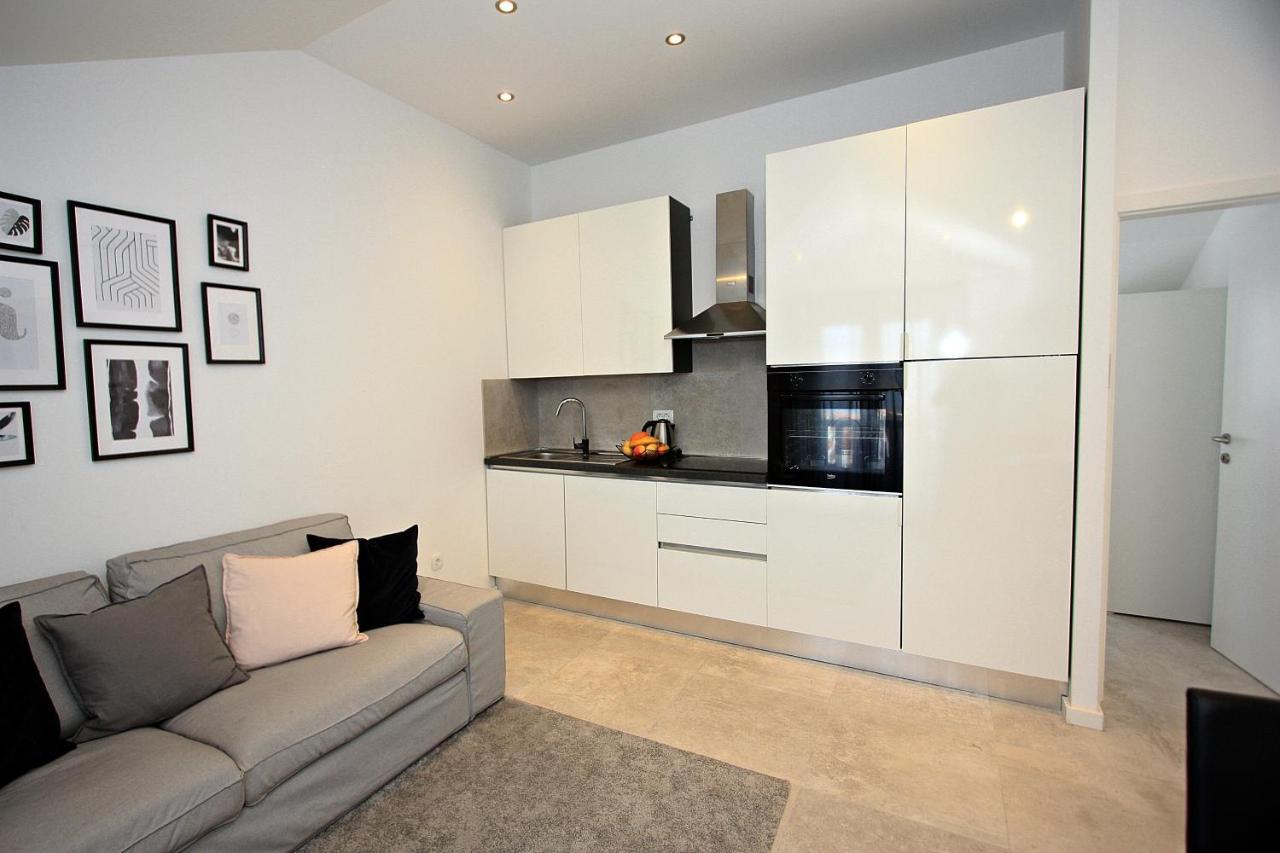 Apartman Ivana Supetar Buitenkant foto