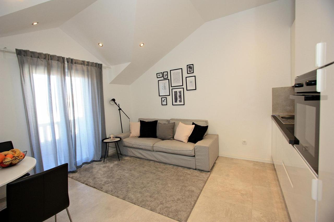 Apartman Ivana Supetar Buitenkant foto